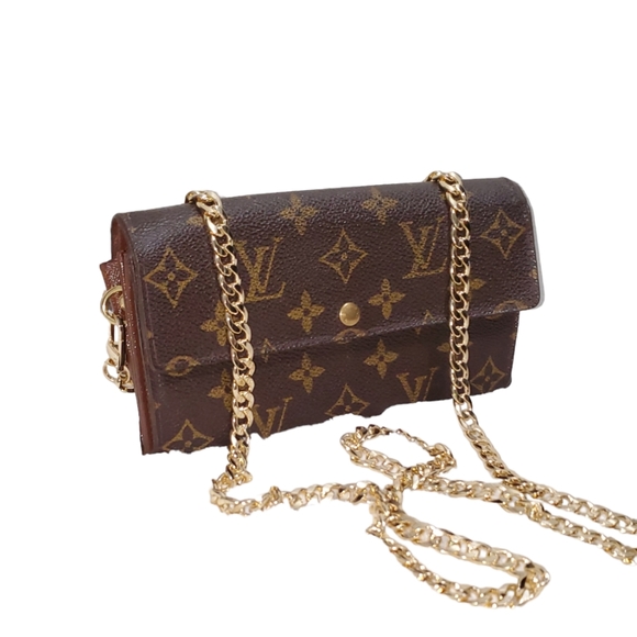 LOUIS VUITTON SARAH WALLET - Picture 3 of 11